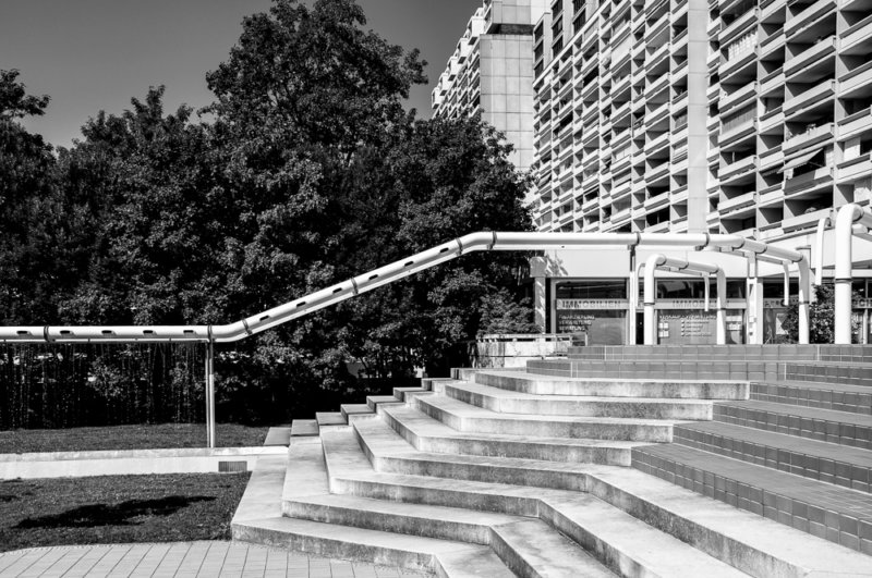 brutalist stairway 10 - Olympiazentrum Munich
