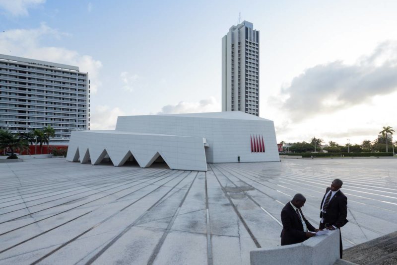 Hotel Ivoire, Abidjan (Côte d’Ivoire), by Heinz Fenchel and Thomas Leiterdorf, 1962-1970. Image © Iwan Baan