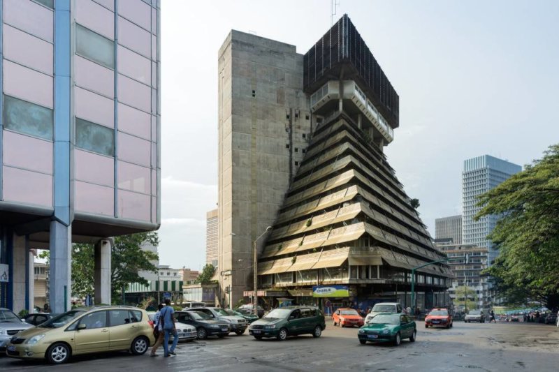 La Pyramide, Abidjan (Côte d’Ivoire), by Rinaldo Olivieri, 1973. Image © Iwan Baan