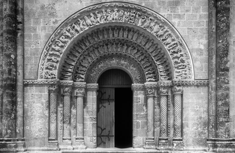 Saint-Pierre d'Aulnay Poitou-Charentes